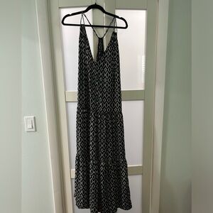 Black and white Banana Republic Maxi Dress